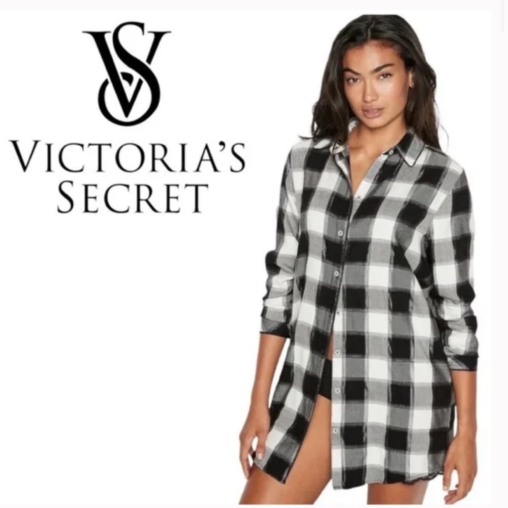 VICTORIAS’S SECRET sleepwear